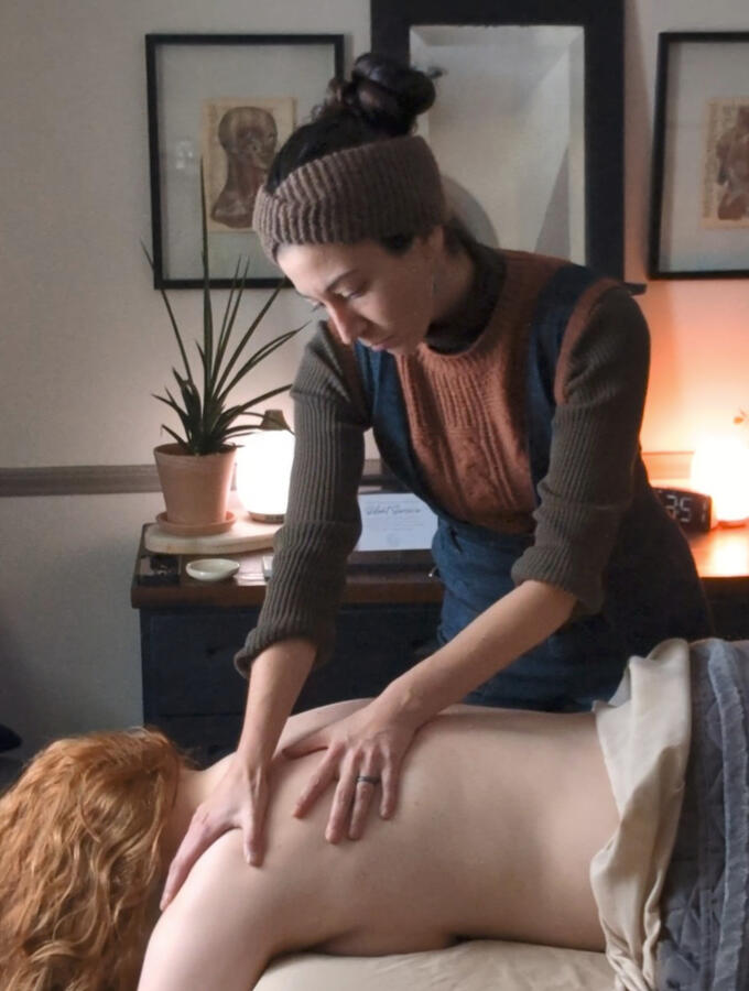 Deep Tissue Near Me. LMT Near Me. Myofacial Massage. Fascial Massage. Somatic bodywork. Myofascial therapist.